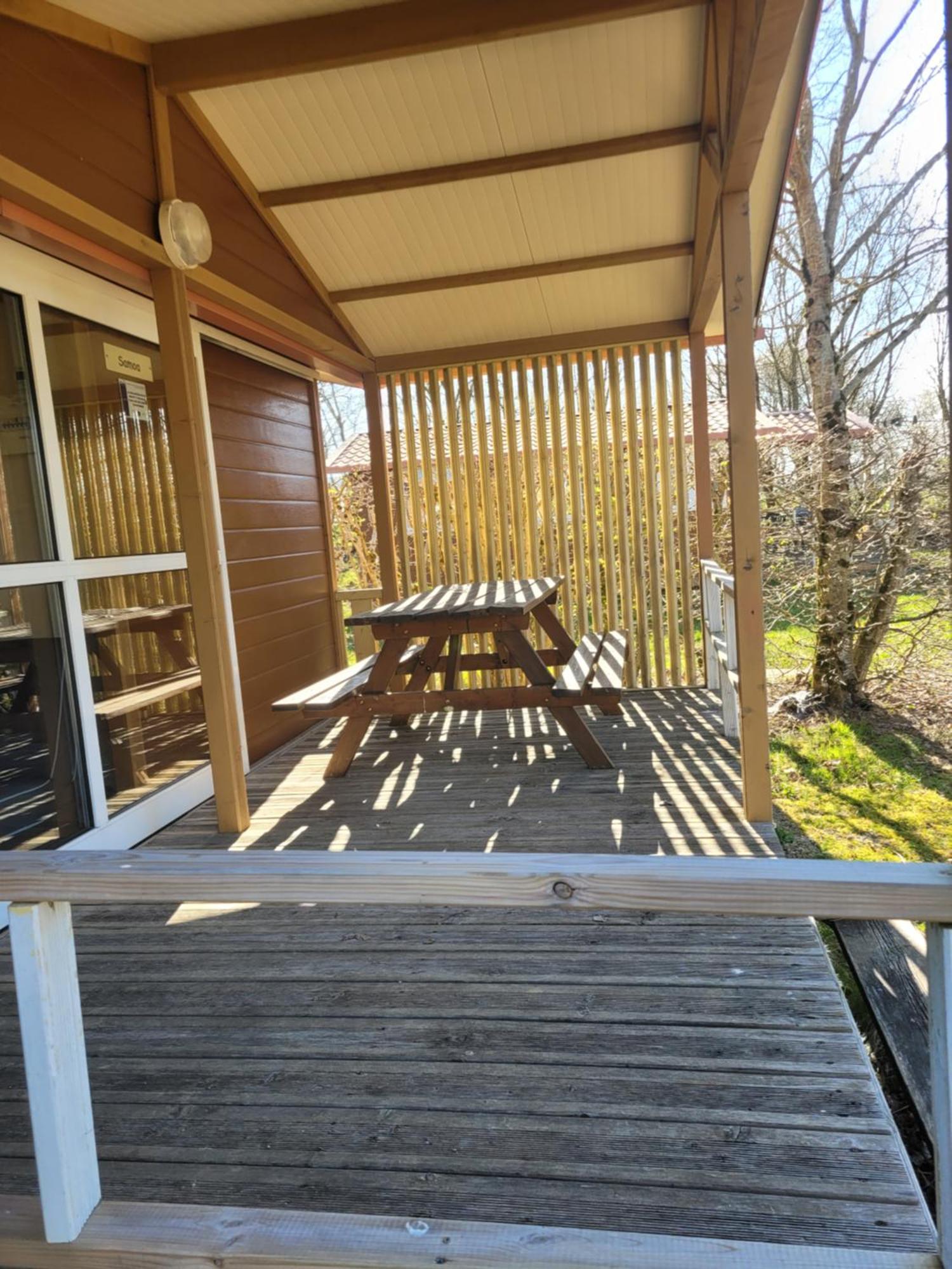 Camping Les Hirondelles Bourg-Sainte-Marie Exterior photo